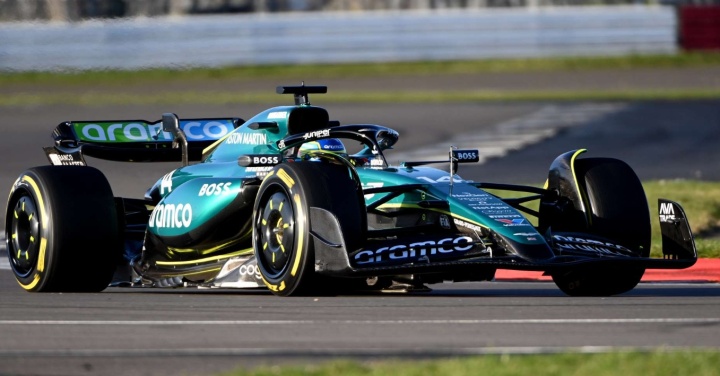 爱游戏官方-红牛车队翻盘阿斯顿马丁，阿隆索状态火热