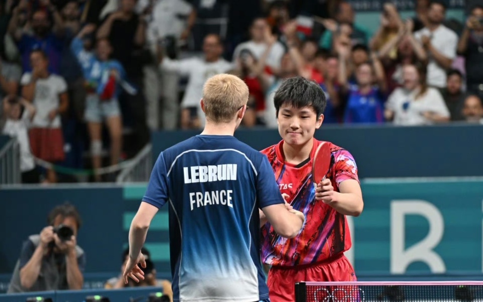 爱游戏下载-瑞典队力克法国队，张本智和关键制胜