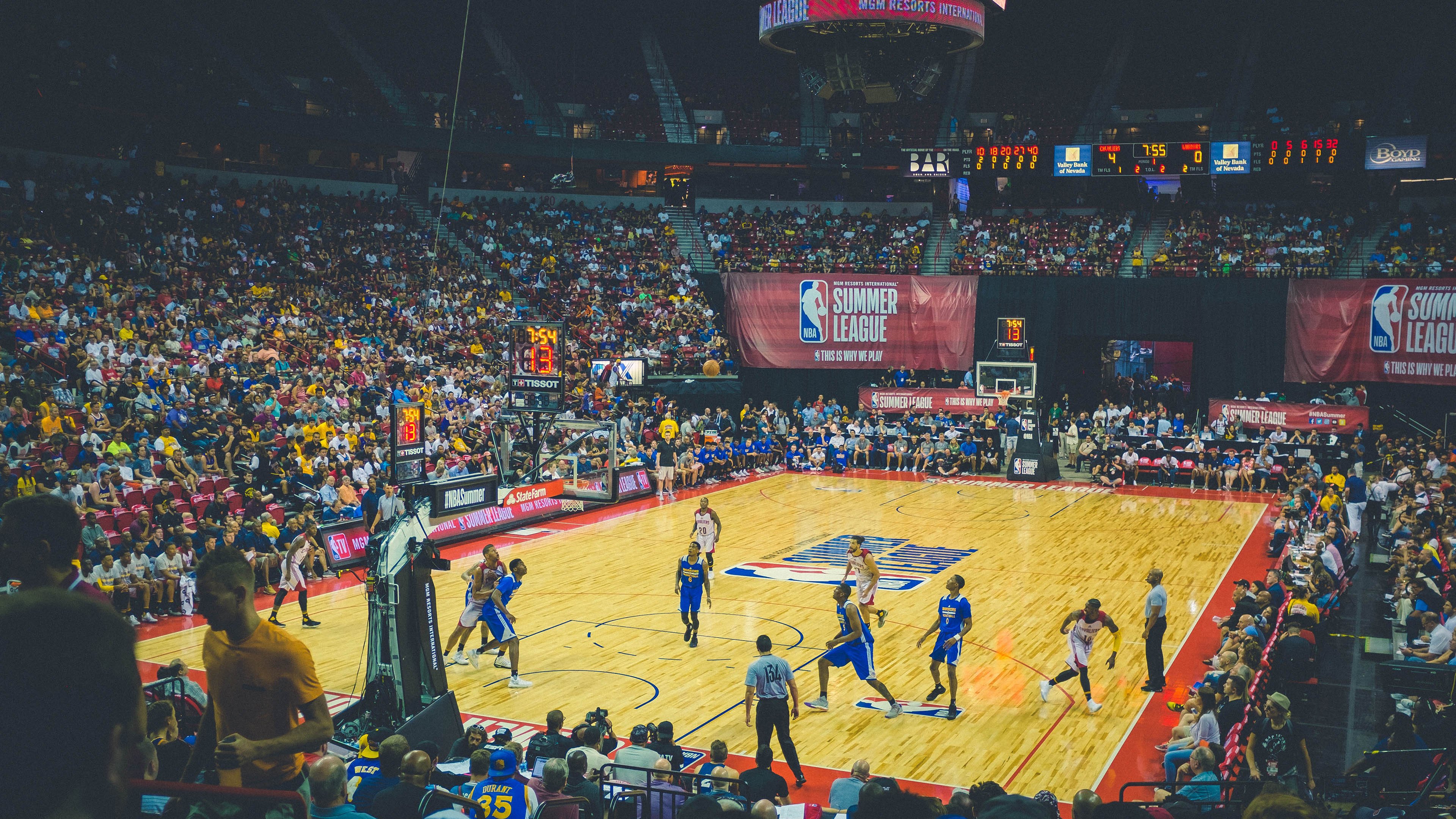 爱游戏体育-英格拉姆稳定输出不掉线，黄蜂蛰伏后终收割骑士